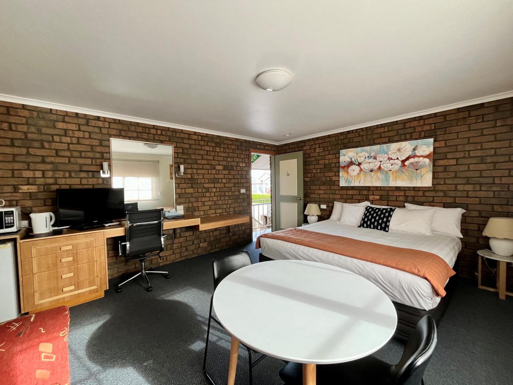 מילדורה City Colonial Motor Inn מראה חיצוני תמונה