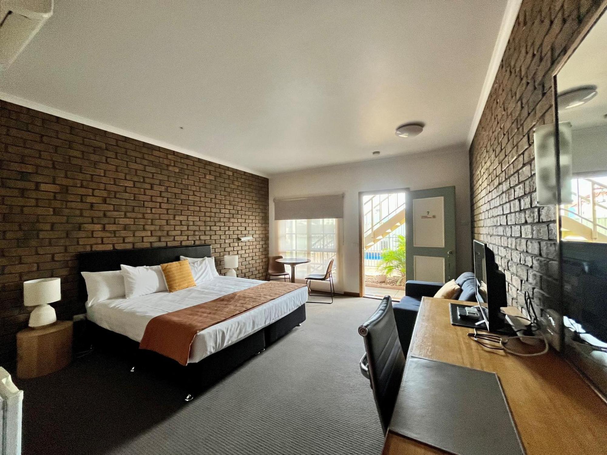 מילדורה City Colonial Motor Inn מראה חיצוני תמונה
